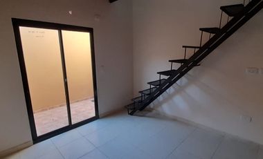 Departamento en alquiler en Isidro Casanova