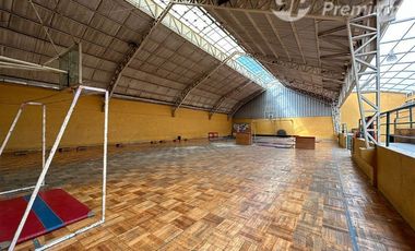 Sitio en Venta en Manuel Rodriguez 2040