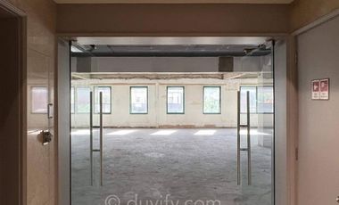 Oficina en Arriendo en Padre Mariano 285