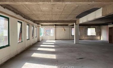 Oficina en Arriendo en Padre Mariano 285