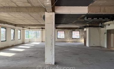 Oficina en Arriendo en Padre Mariano 285