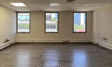 Oficina en Arriendo en Padre Mariano 285