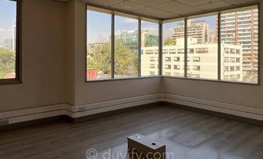 Oficina en Arriendo en Padre Mariano 285