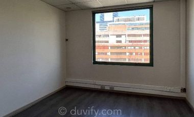 Oficina en Arriendo en Padre Mariano 285