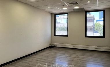 Oficina en Arriendo en Padre Mariano 285