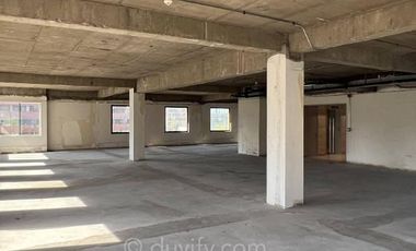 Oficina en Arriendo en Padre Mariano 285