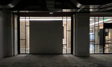 Local Comercial en Arriendo en Morandé 230