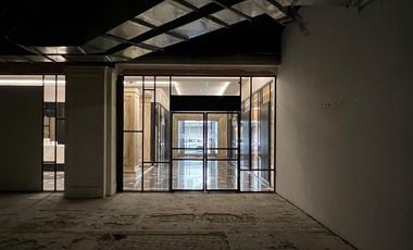 Local Comercial en Arriendo en Morandé 230