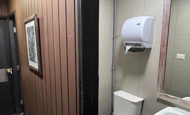 Local Comercial en Arriendo en Bandera 255