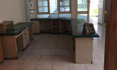 Rumah Yos Sudarso Sidoarjo