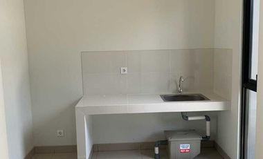 Sewa Rumah Murah 2 Lantai L6 Cluster Regia Summarecon Crown Gading 037
