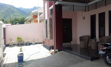 dijual rumah jl hasanudin palu timur