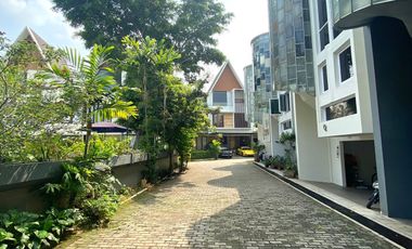 AMAYA TOWN HOUSE, JATI PADANG - Rumah Minimalis dan Modern