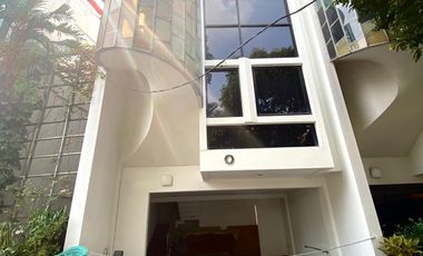 AMAYA TOWN HOUSE, JATI PADANG - Rumah Minimalis dan Modern
