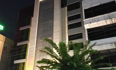 Dijual Gedung 5 lantai di sekitar Jl Setia Budi Pekanbaru