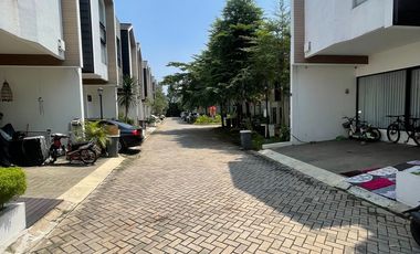 Disewakan Rumah 2 Lantai Di Ciputat Tangerang Selatan