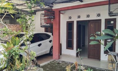 Rumah murah di solo baru area perumahan