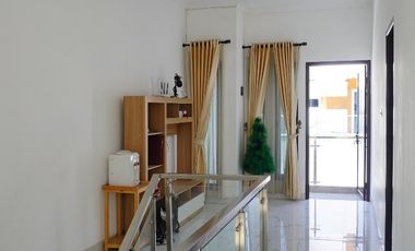 Y355 Rumah Bagus Siap Huni di Cluster Jatiwaringin Pondok Gede Bekasi