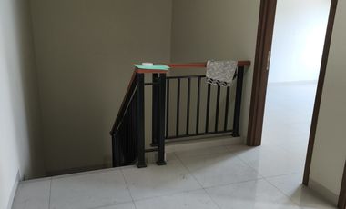 Rumah Sewa Alam Sutera 3br 2lt siap huni bagus dekat mall