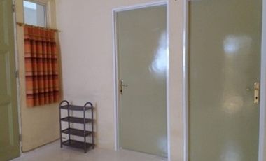 TOWNHOUSE TAMAN AYU SEMI FURNISHED LIPPO KARAWACI TANGERANG - LID