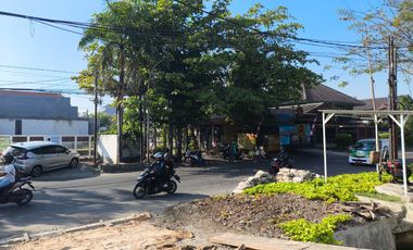 Tempat Usaha Ex Parikesit Cafe dan Seberangnya Super Indo DISEWAKAN