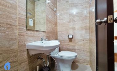 DISEWAKAN BEST CHOICE STUDIO TRANS ICON APARTEMEN TRANS PARK CIBUBUR