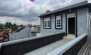 Rumah 3 Lantai murah dipusat kota jogja karangkajen