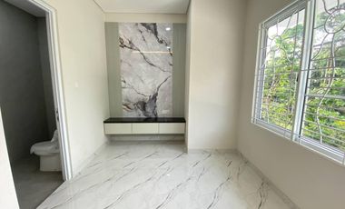 JUAL CEPAT RUMAH DI CLUSTER DELATINOS BSD CITY (MURAH)