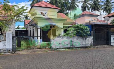 DISEWAKAN RUMAH CANTIK DAERAH MAPANGET, HARGA SANGAT MURAH