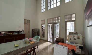 Rumah Nyaman 1 LT di Jl Cendrawasih Bintaro Jakarta Selatan