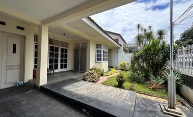 Rumah Nyaman 1 LT di Jl Cendrawasih Bintaro Jakarta Selatan