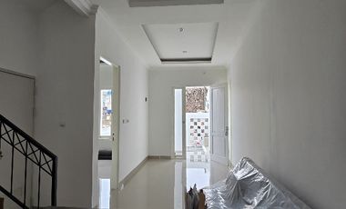 Brand New Rumah Siap Huni Dalam Cluster Bebas Banjir  Duren Sawit