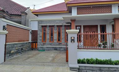 Jual Rumah mewah di Baciro Gondokusuman Yogyakarta