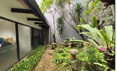 Dijual Gedung kantor 2 lantai di Jl. Proklamasi, Pengangsaan, Menteng,