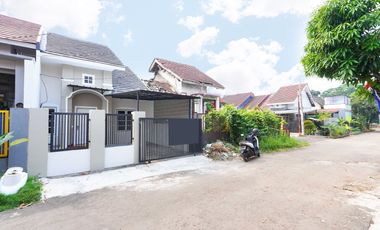 Rumah Strategis 9 Menit ke Pintu Tol Cibadak 2 Sudah Renovasi J-23581