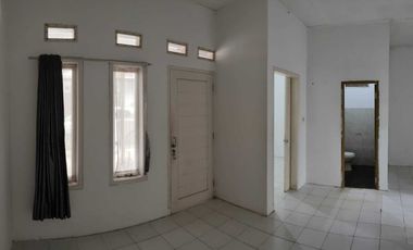 Rumah cluster jl cipageran dkt pemkot alun2 cimahi