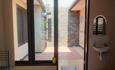 Disewakan Rumah Sutorejo Prima Full Furnished Interior