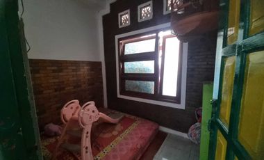 Jual Rumah di gedung kuning Yogyakarta