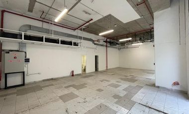 Local Comercial en Arriendo en cerro el plomo 5712