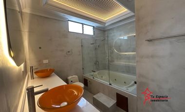 Apartamento en Arriendo Ubicado en Envigado Codigo 2566