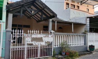 Rumah dijual di Waru, Sidoarjo
