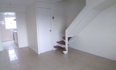 DUPLEX REMODELADO COMO NUEVO (2D-1B) – PEPE VILA, LA REINA