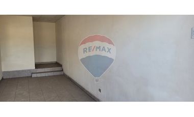 ¡Peñalolén! local con ubicación estrategica