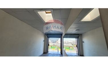 ¡Peñalolén! local con ubicación estrategica