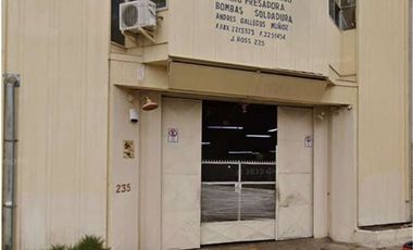 Local Comercial en Arriendo en Juana Ross con Independencia