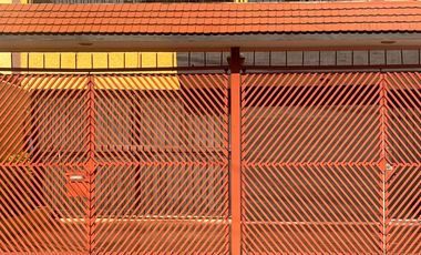 Casa con 200 m² superficie de terreno y 3 recámaras en venta en Iztacalco.