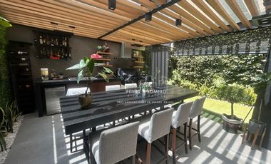 Garden House en Venta en Hacienda de las Palmas