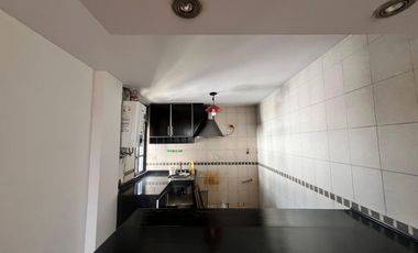 DEPARTAMENTO DE 3 AMBIENTES AL FRENTE