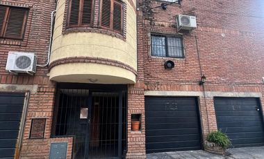 DEPARTAMENTO DE 3 AMBIENTES AL FRENTE