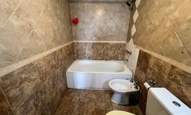 DEPARTAMENTO DE 3 AMBIENTES AL FRENTE